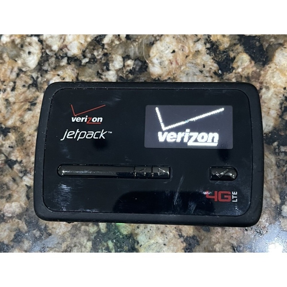 NOVATEL Jetpack MiFi 4620L Black Verizon Micro USB 4G LTE Wi-Fi Hotspot Modem